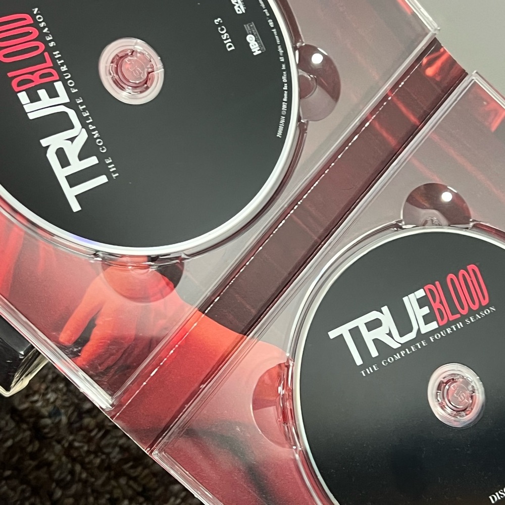 True Blood Complete Series Seasons 1-7 DVD + Blu-ray HBO Bundle - Picture 8 of 16